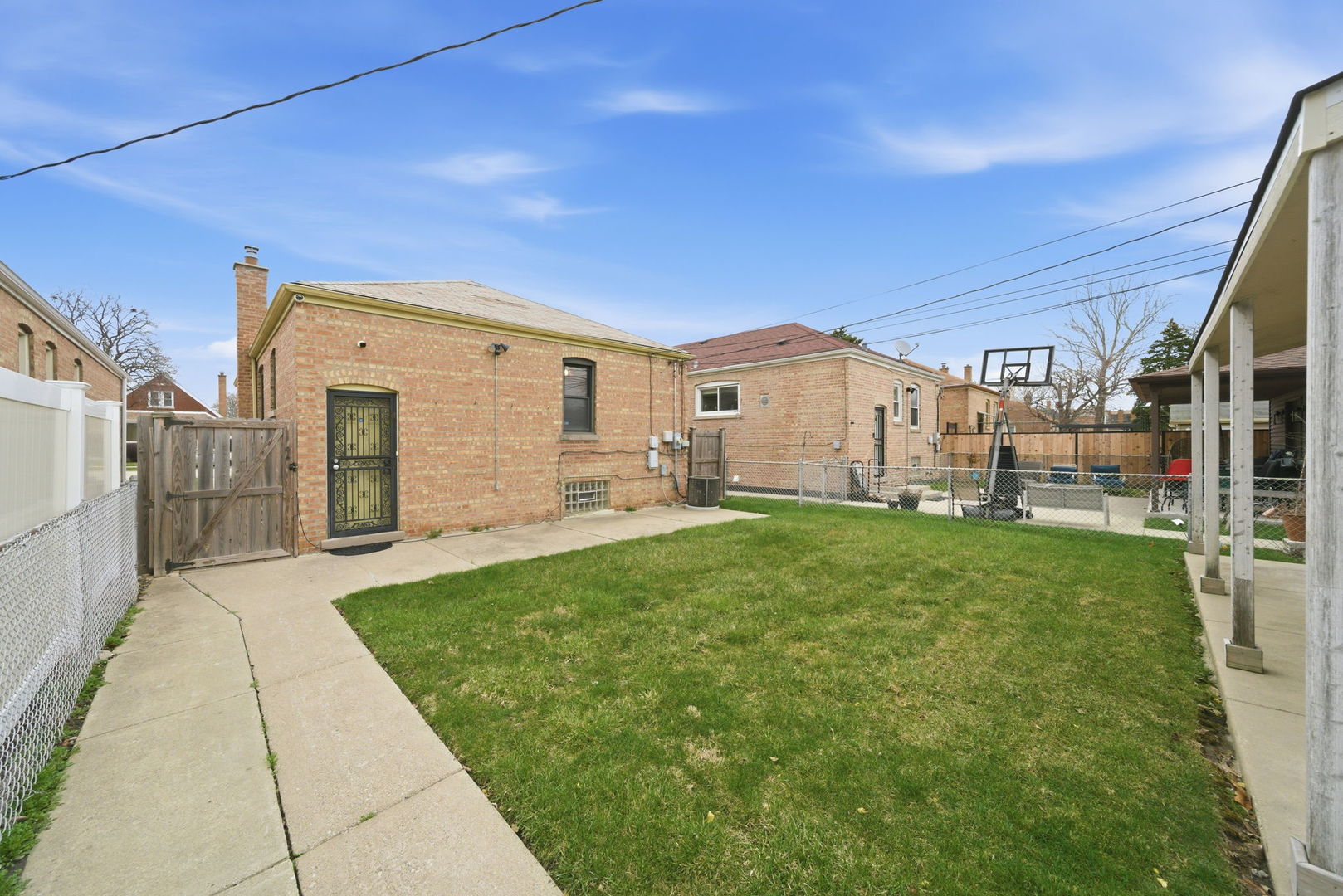 3441 W 83rd Street, Chicago, IL 60652