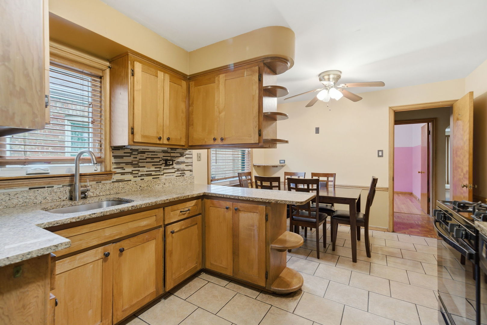 3441 W 83rd Street, Chicago, IL 60652