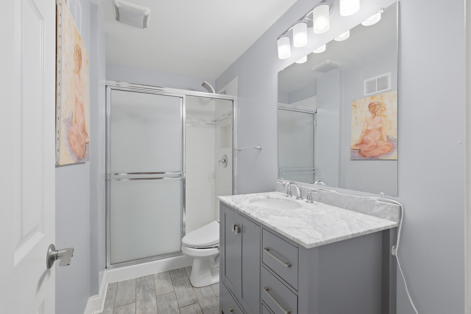 2046 Saint Johns Avenue #3E, Highland Park, IL 60035