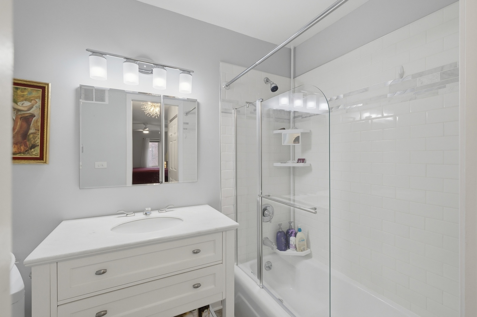 2046 Saint Johns Avenue #3E, Highland Park, IL 60035