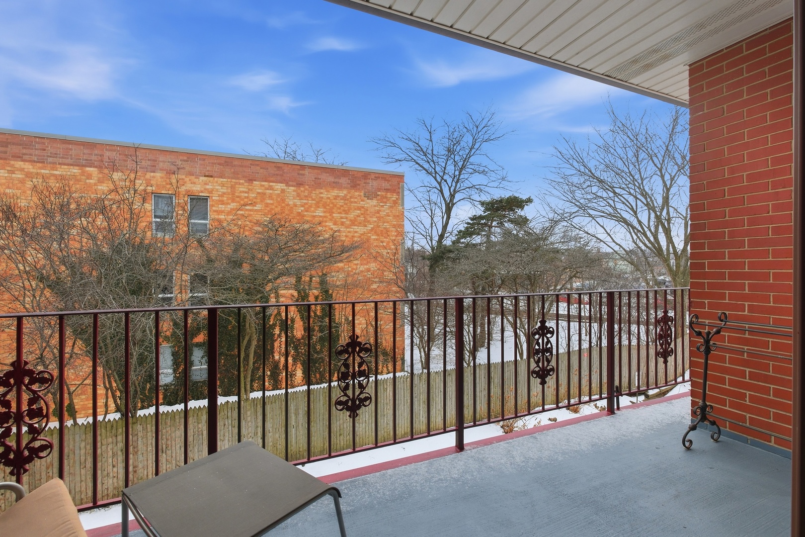 2046 Saint Johns Avenue #3E, Highland Park, IL 60035