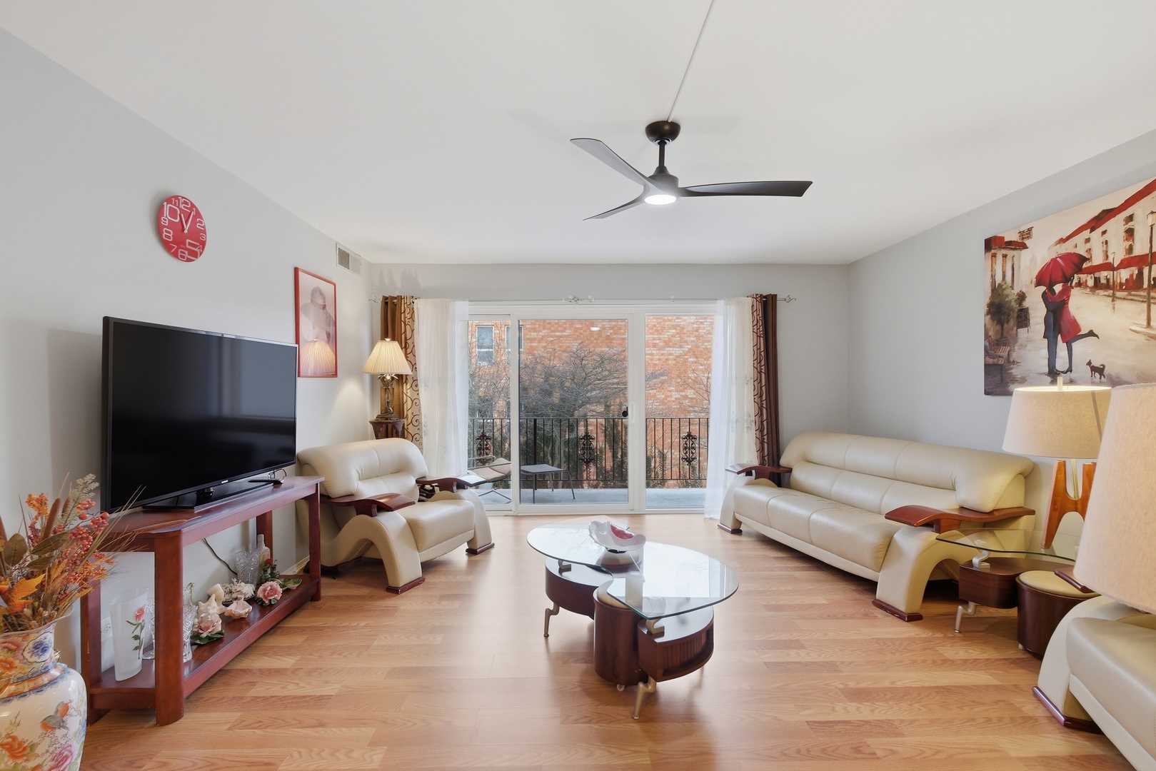 2046 Saint Johns Avenue #3E, Highland Park, IL 60035