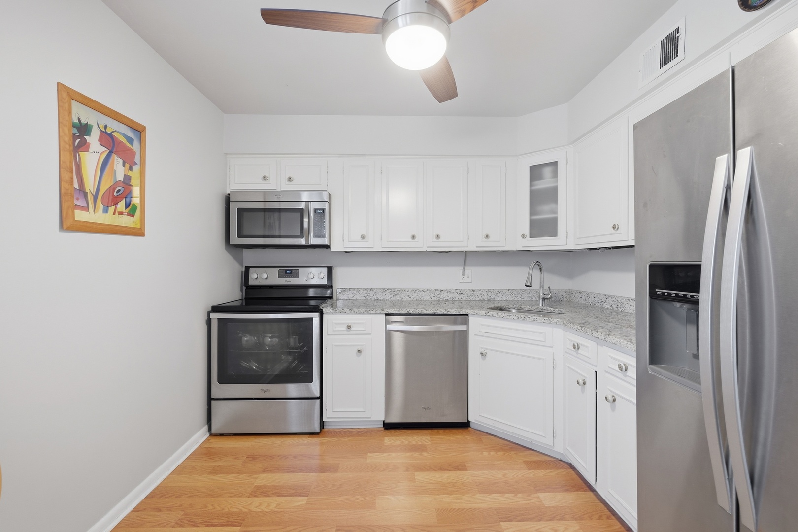 2046 Saint Johns Avenue #3E, Highland Park, IL 60035