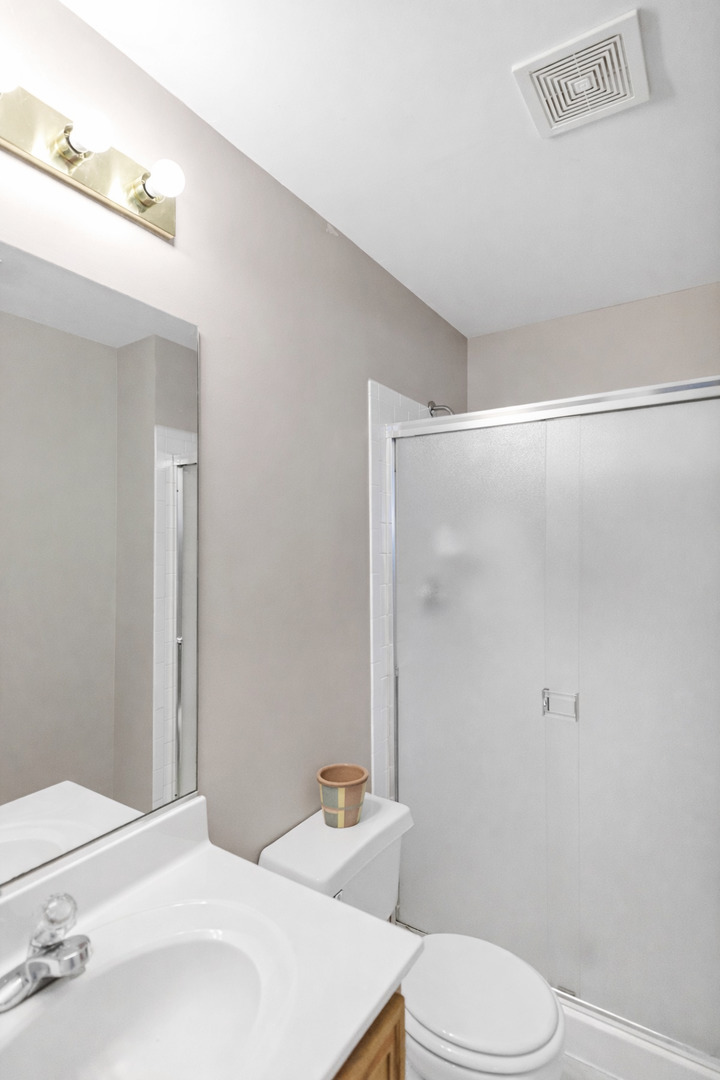 1650 Orchard Court, West Chicago, IL 60185