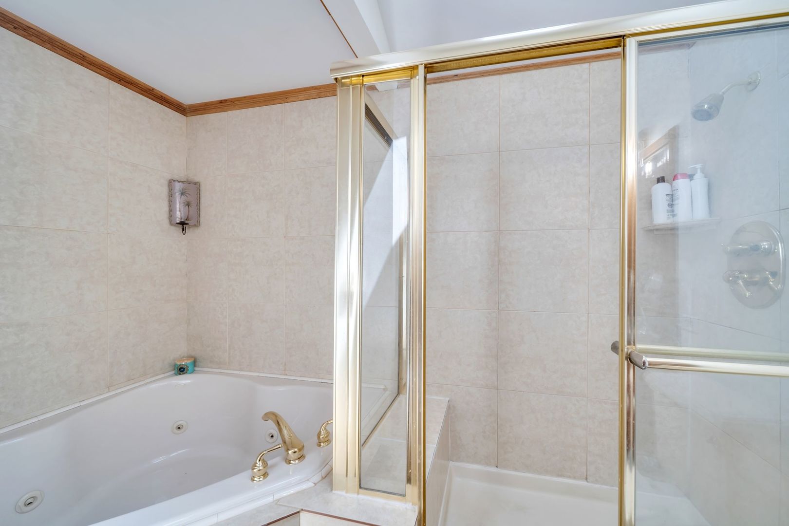 5 Deeke Court, Roselle, IL 60172