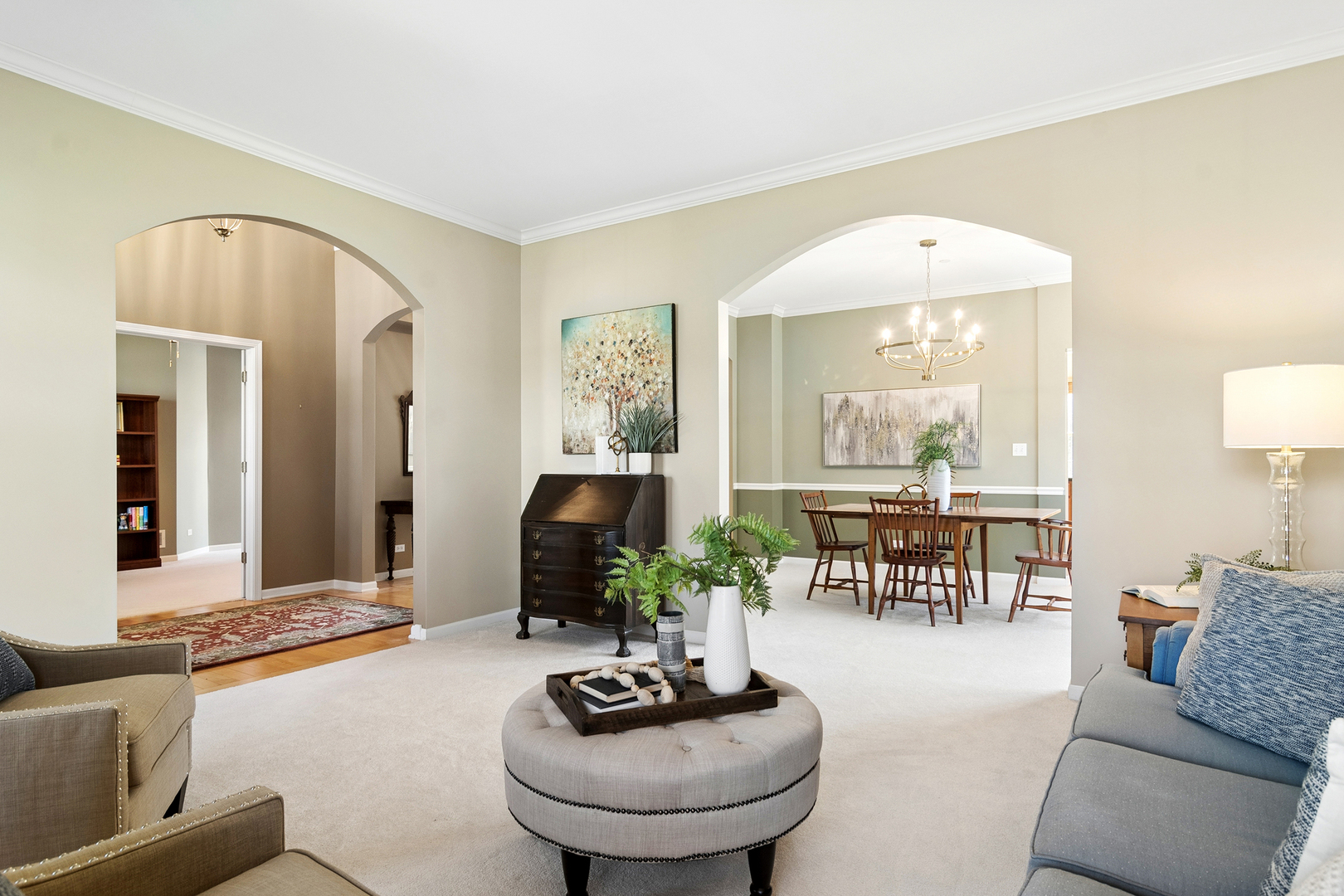 8132 Danneil Circle, Long Grove, IL 60047