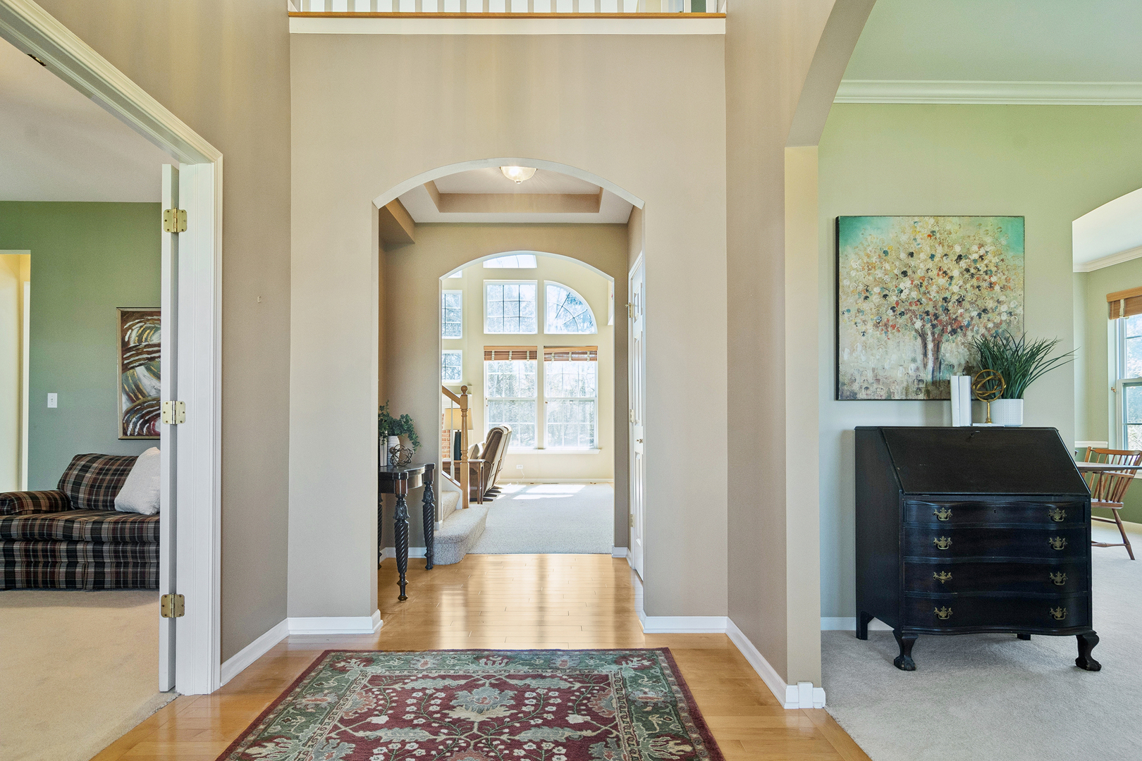 8132 Danneil Circle, Long Grove, IL 60047