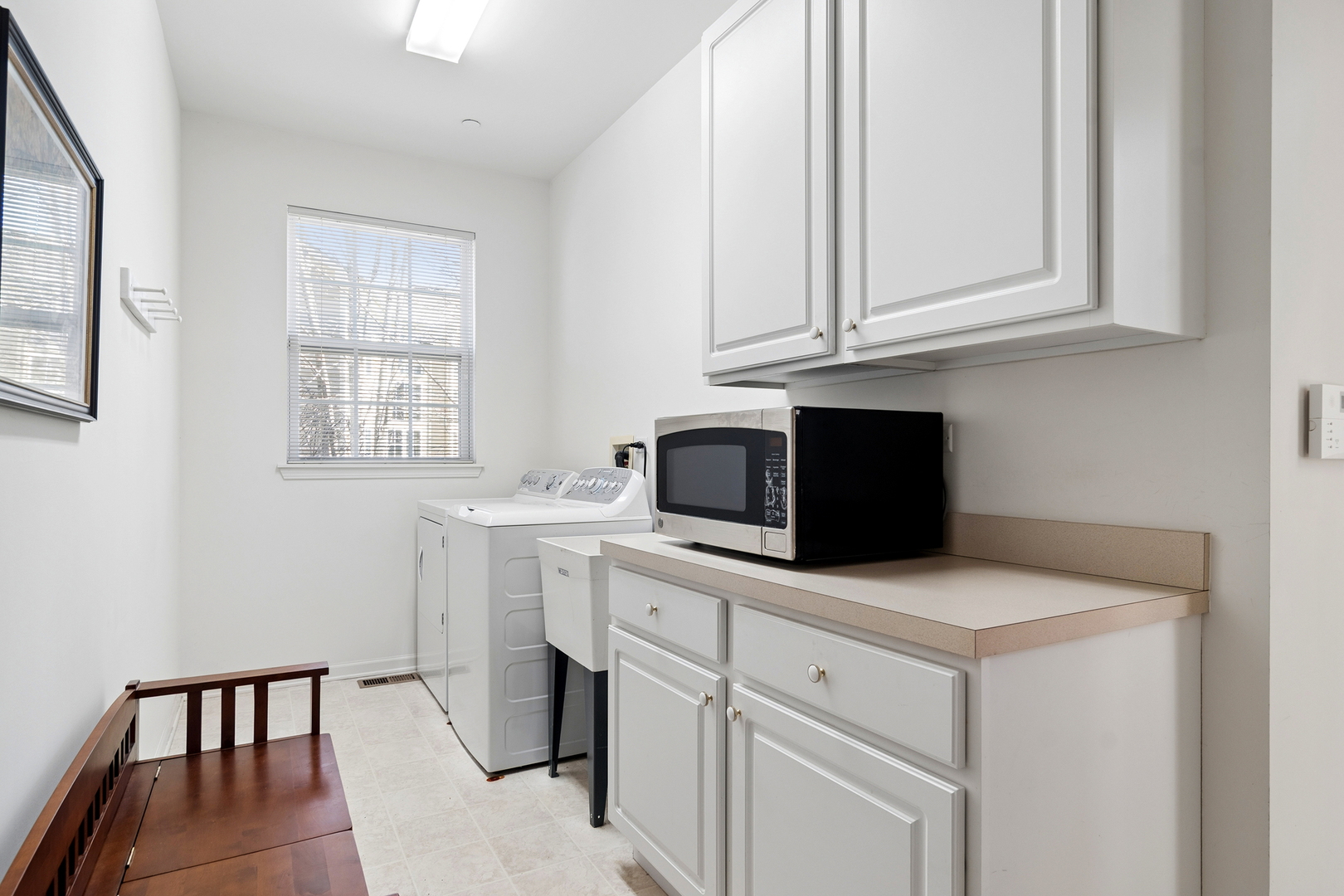 8132 Danneil Circle, Long Grove, IL 60047