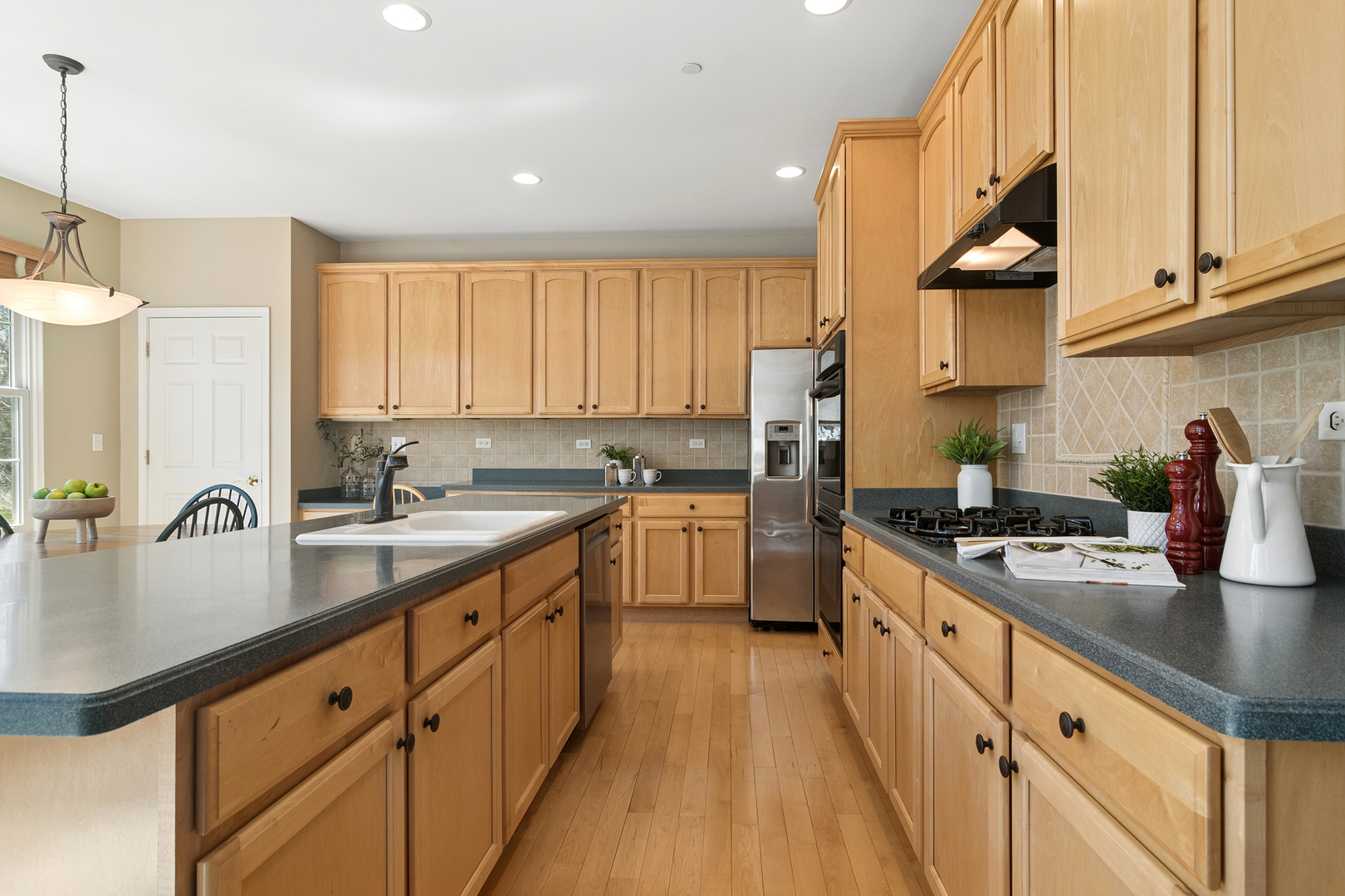 8132 Danneil Circle, Long Grove, IL 60047