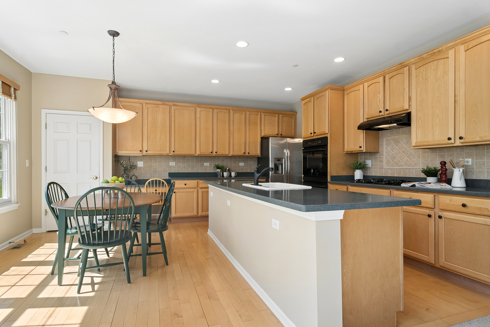 8132 Danneil Circle, Long Grove, IL 60047