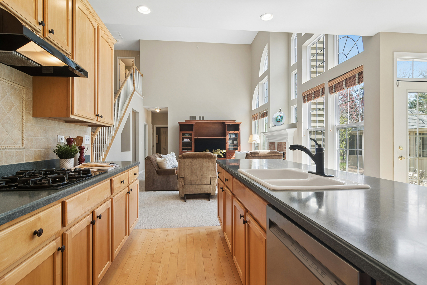 8132 Danneil Circle, Long Grove, IL 60047