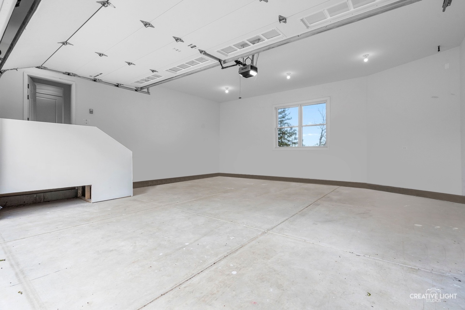 4520 W Shore Drive, Wonder Lake, IL 60097