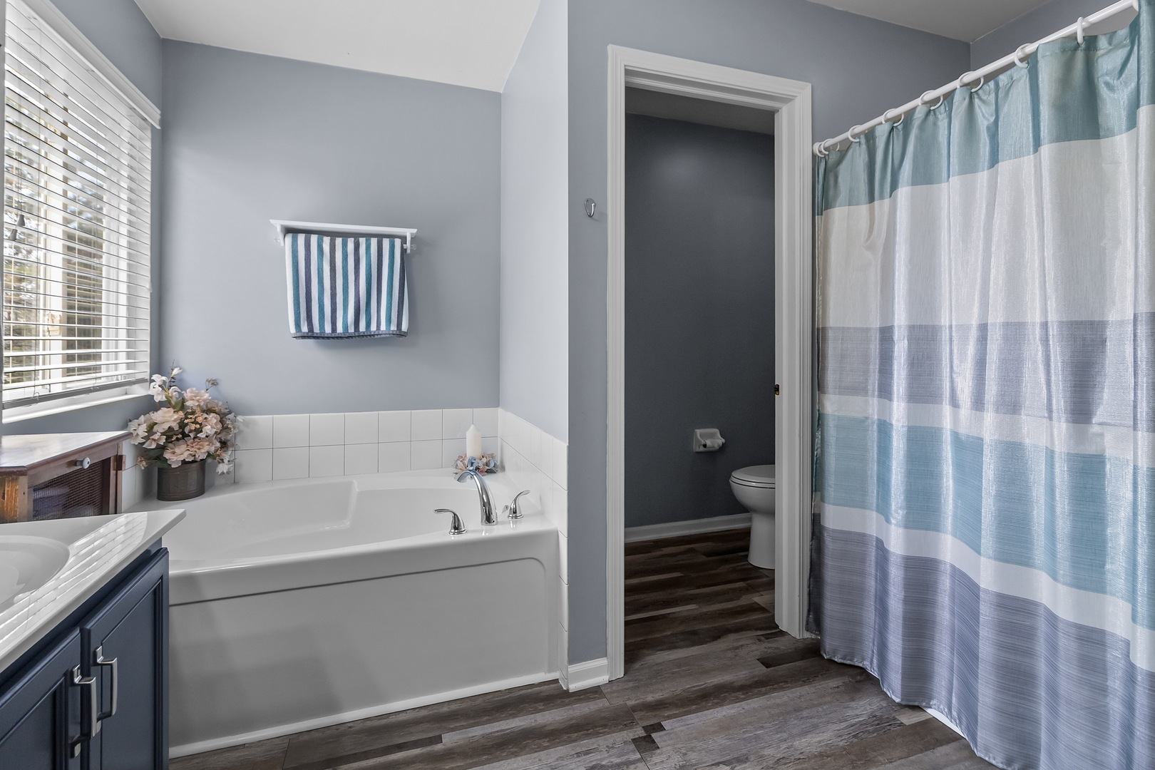 362 N Keswick Circle, Round Lake, IL 60073