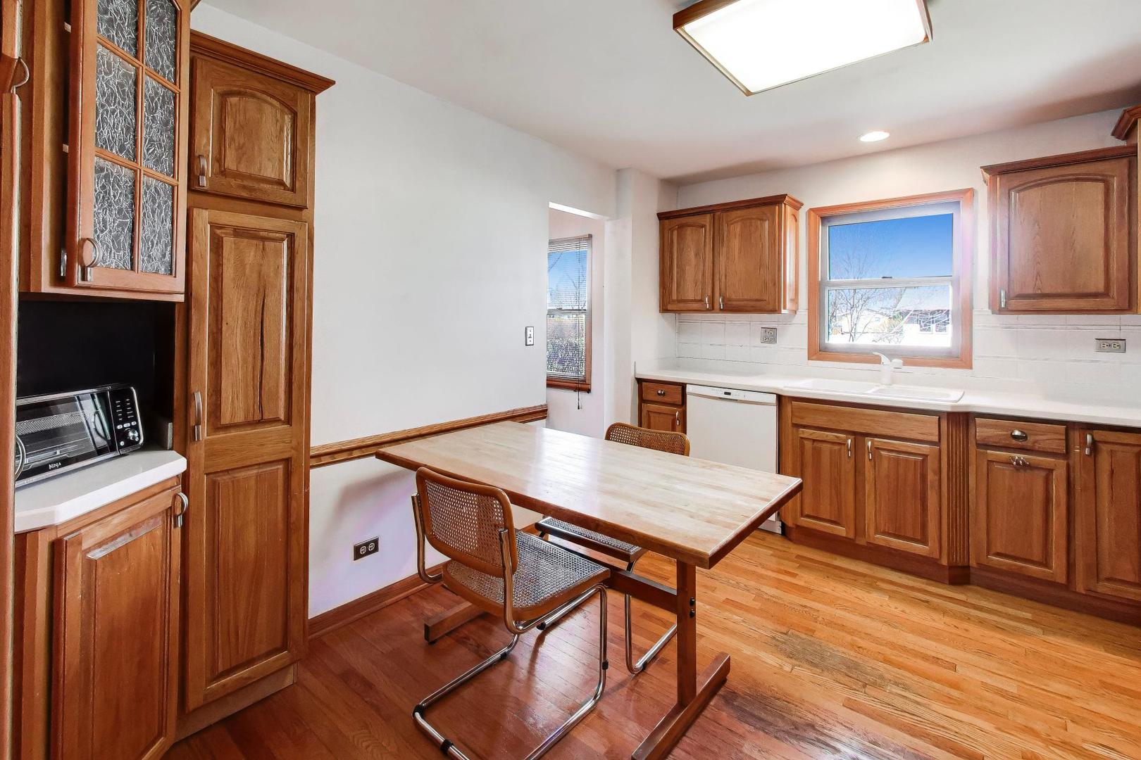 507 Ridgewood Lane, Buffalo Grove, IL 60089