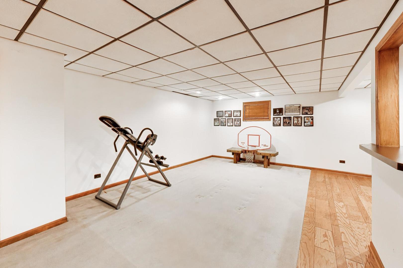 507 Ridgewood Lane, Buffalo Grove, IL 60089