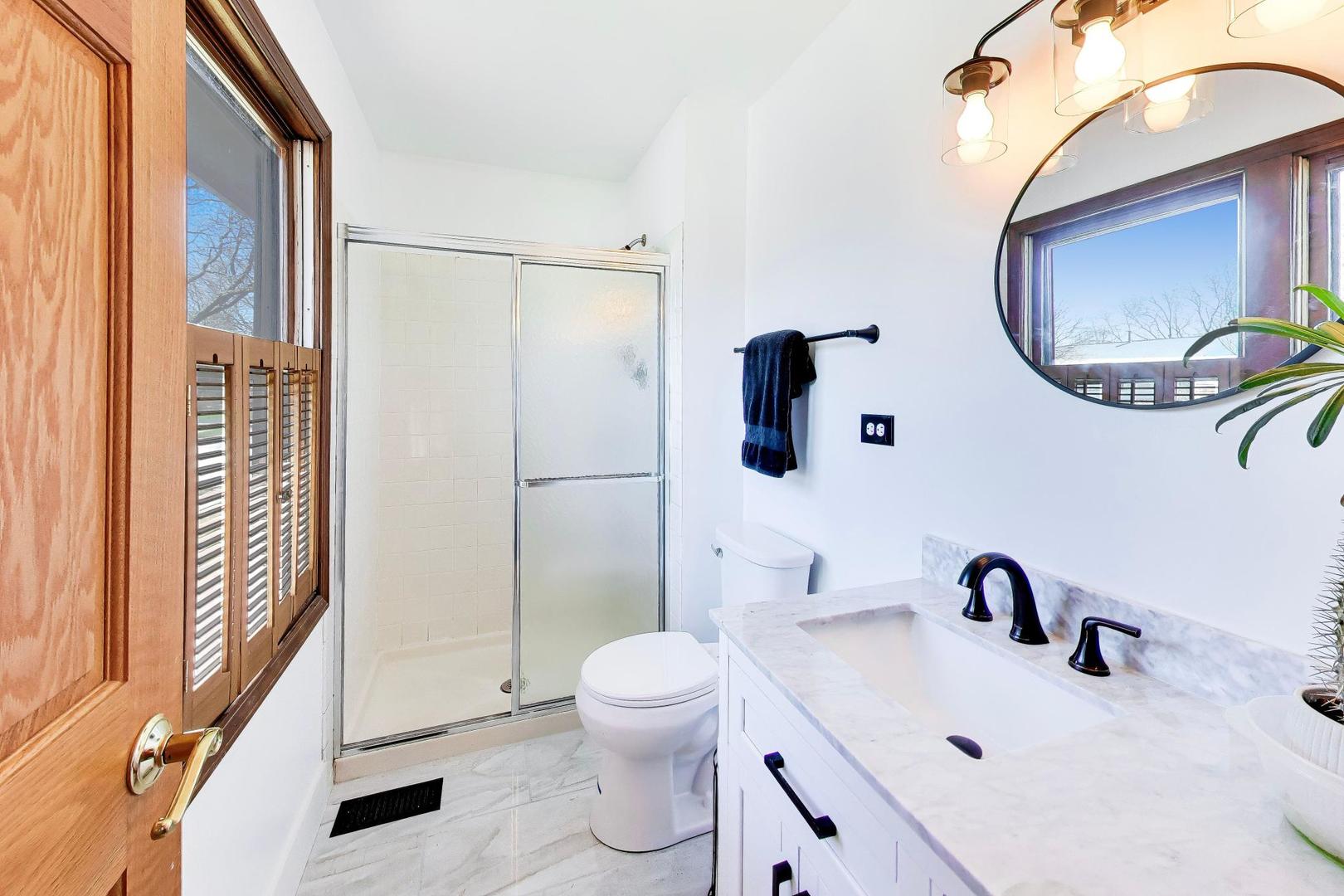 507 Ridgewood Lane, Buffalo Grove, IL 60089