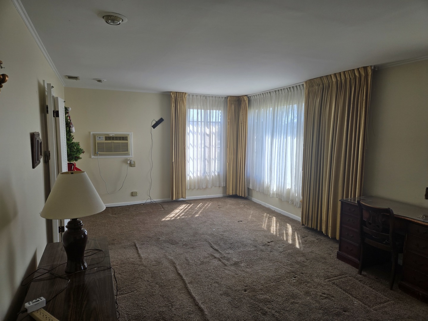 17557 Sycamore Drive, Homewood, IL 60430