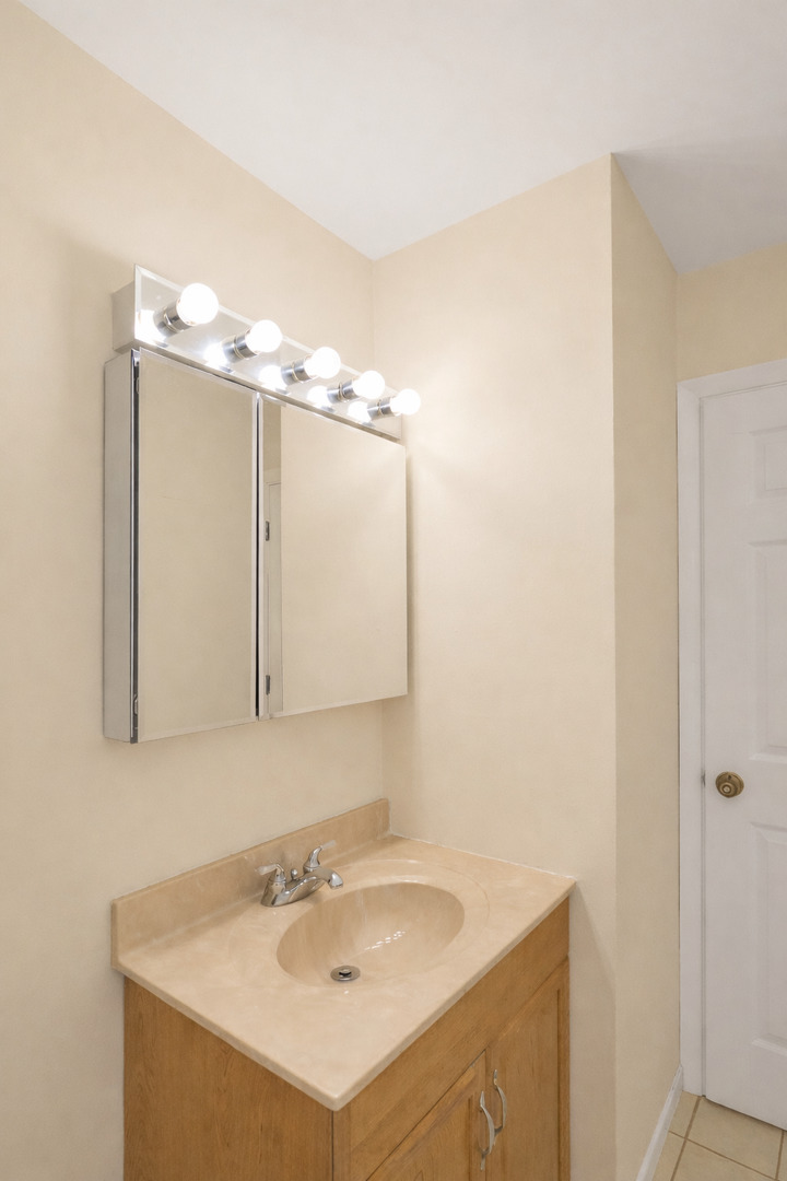 24W474 Surf Court, Naperville, IL 60540