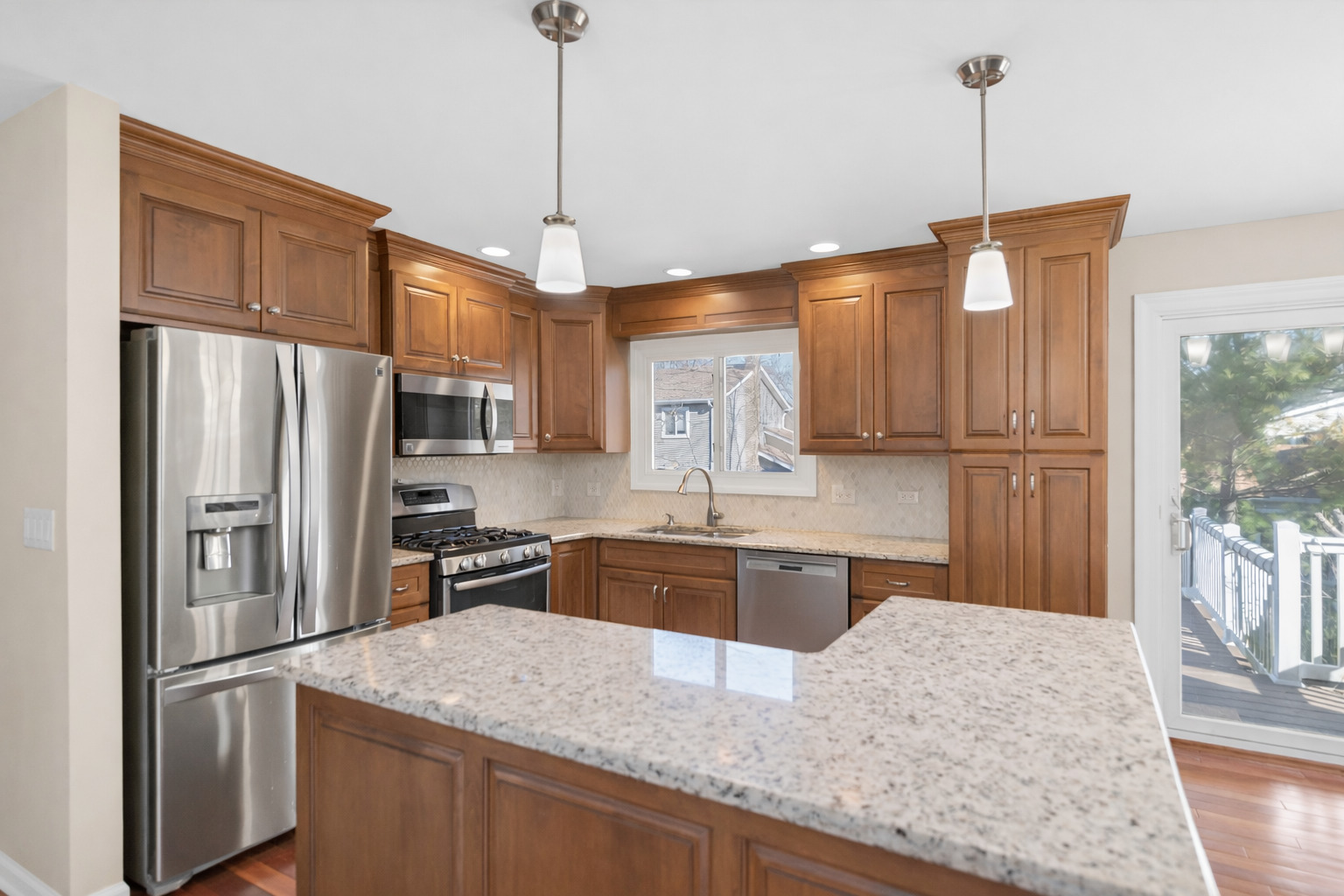 24W474 Surf Court, Naperville, IL 60540