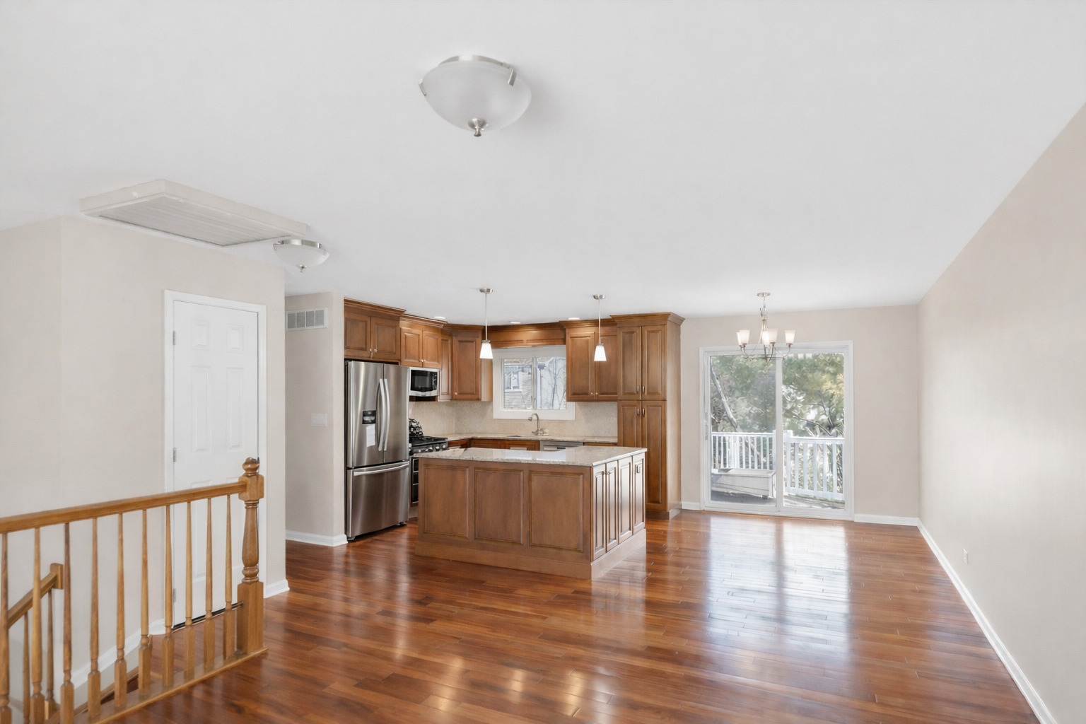 24W474 Surf Court, Naperville, IL 60540