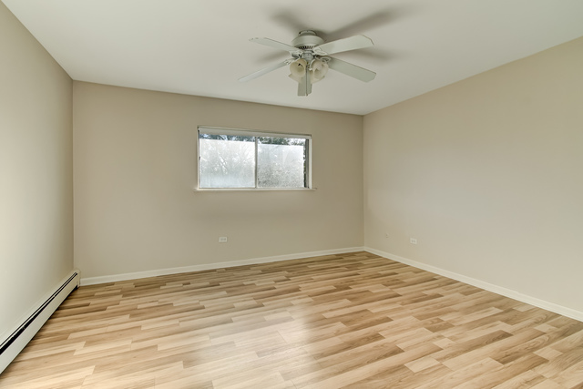 7413 Brookdale Drive #209, Darien, IL 60561