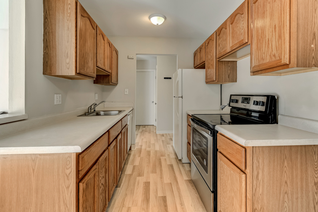 7413 Brookdale Drive #209, Darien, IL 60561