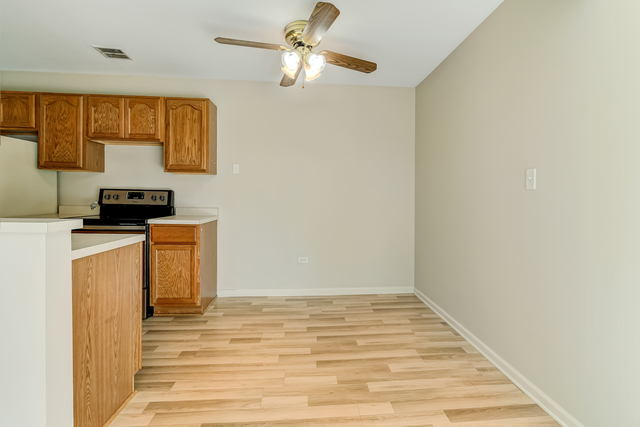 7413 Brookdale Drive #209, Darien, IL 60561