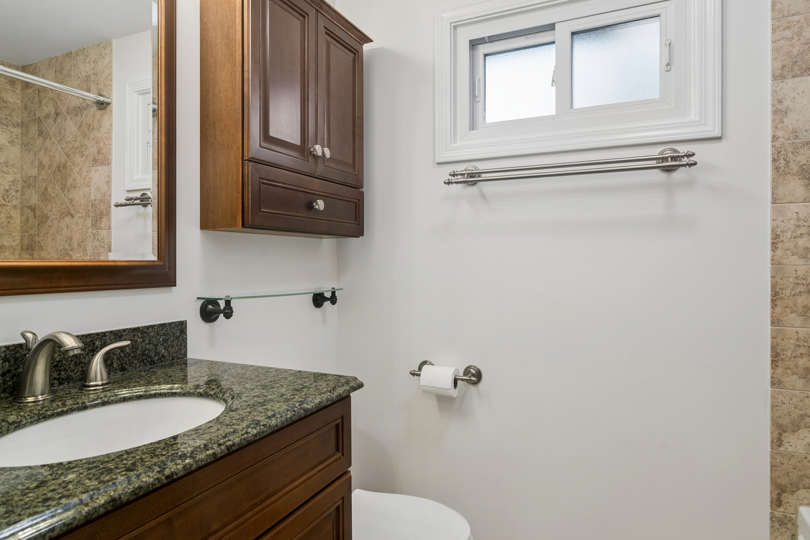 934 N Wheeling Road, Mount Prospect, IL 60056