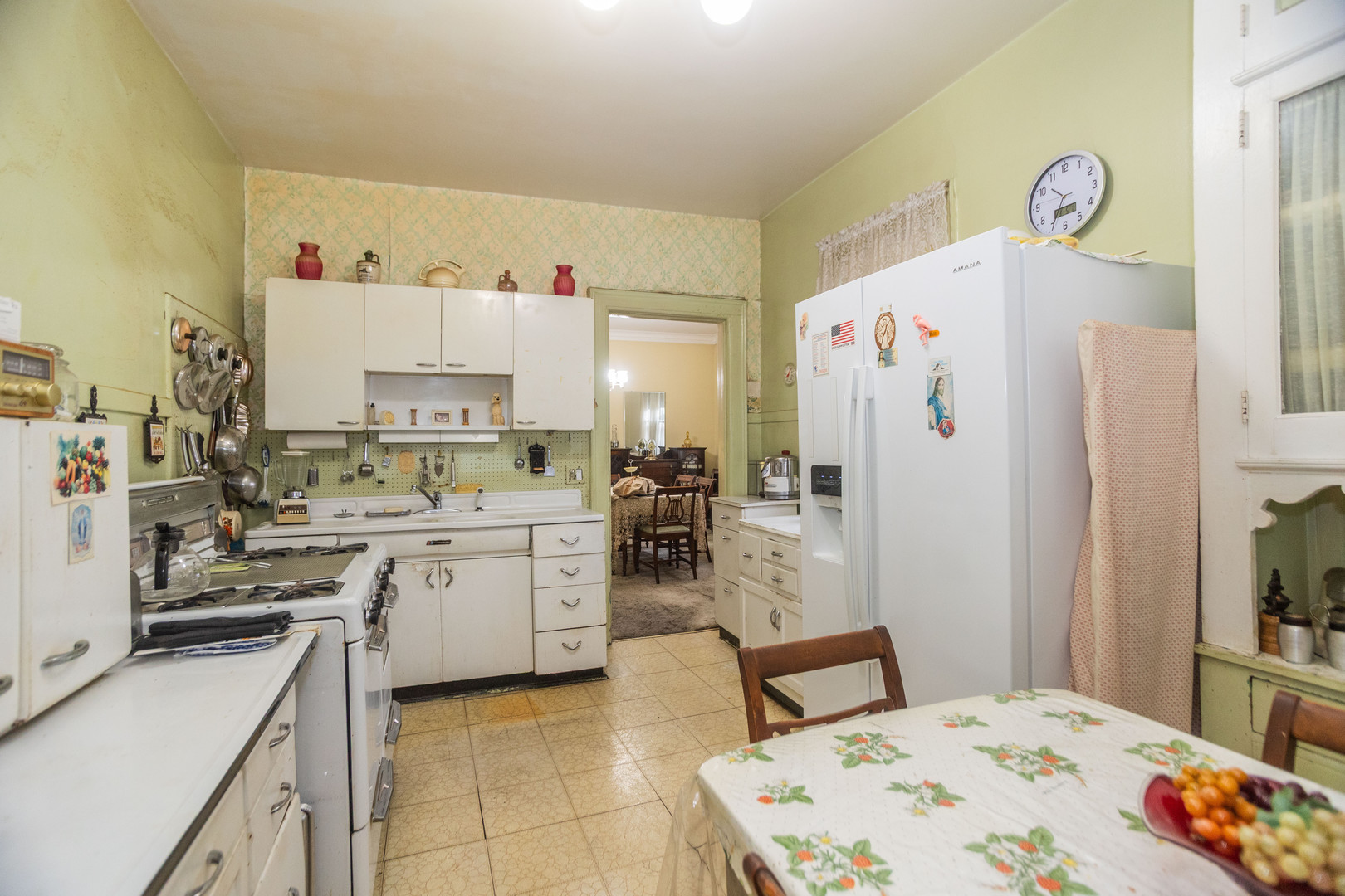 4155 W Grace Street, Chicago, IL 60641