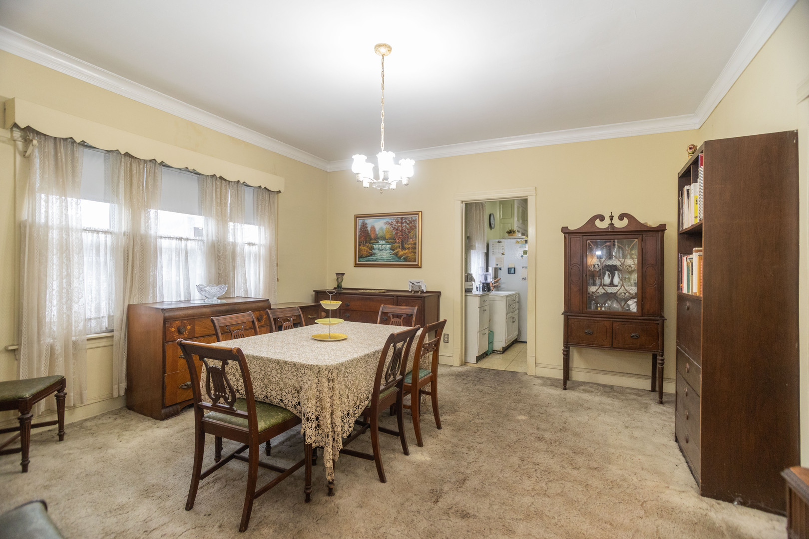 4155 W Grace Street, Chicago, IL 60641