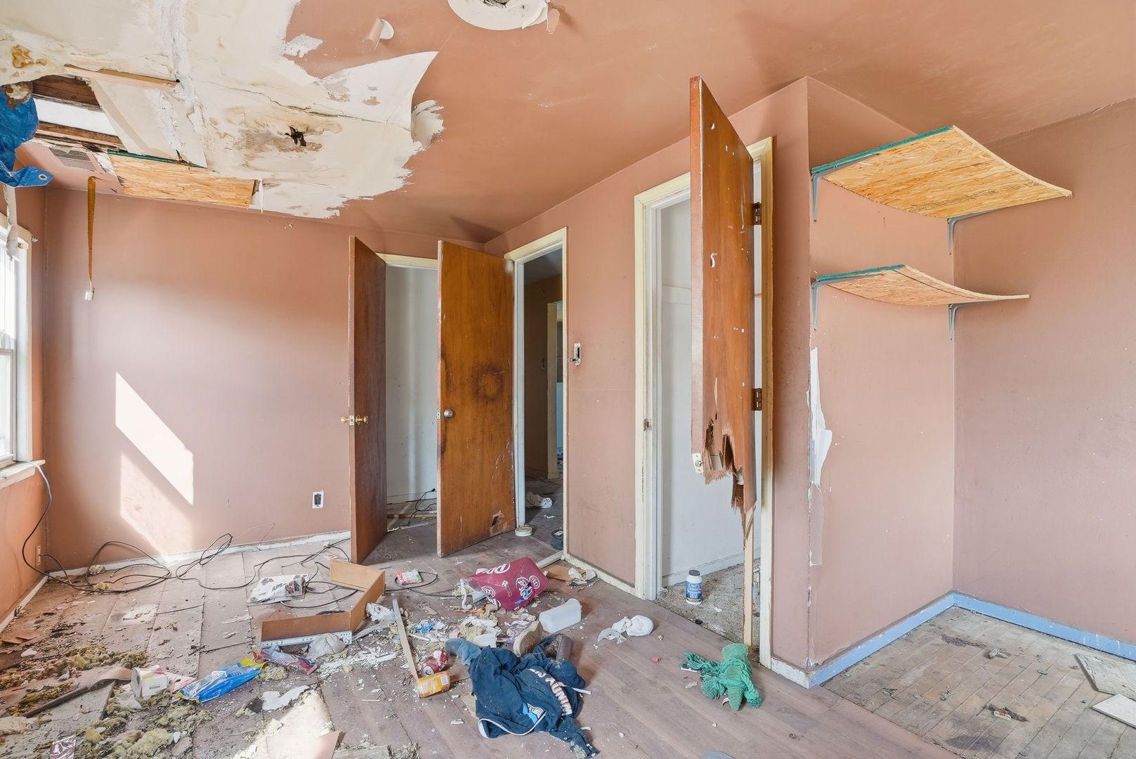 122 W 150th Street, Harvey, IL 60426