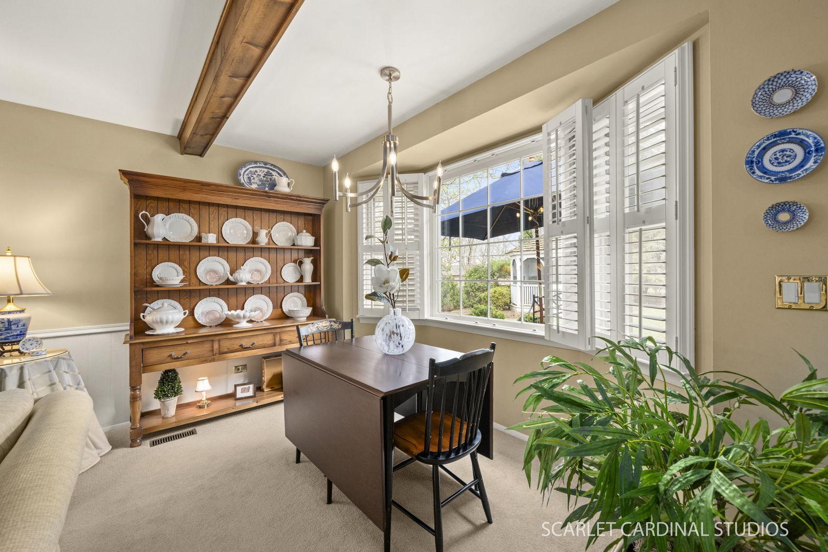 309 Brookside Circle, Wheaton, IL 60187