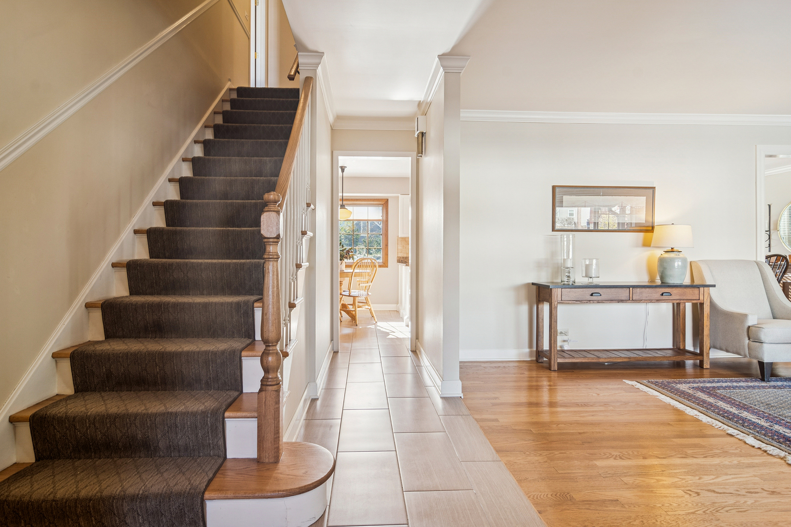 9 E Lillian Avenue, Arlington Heights, IL 60004