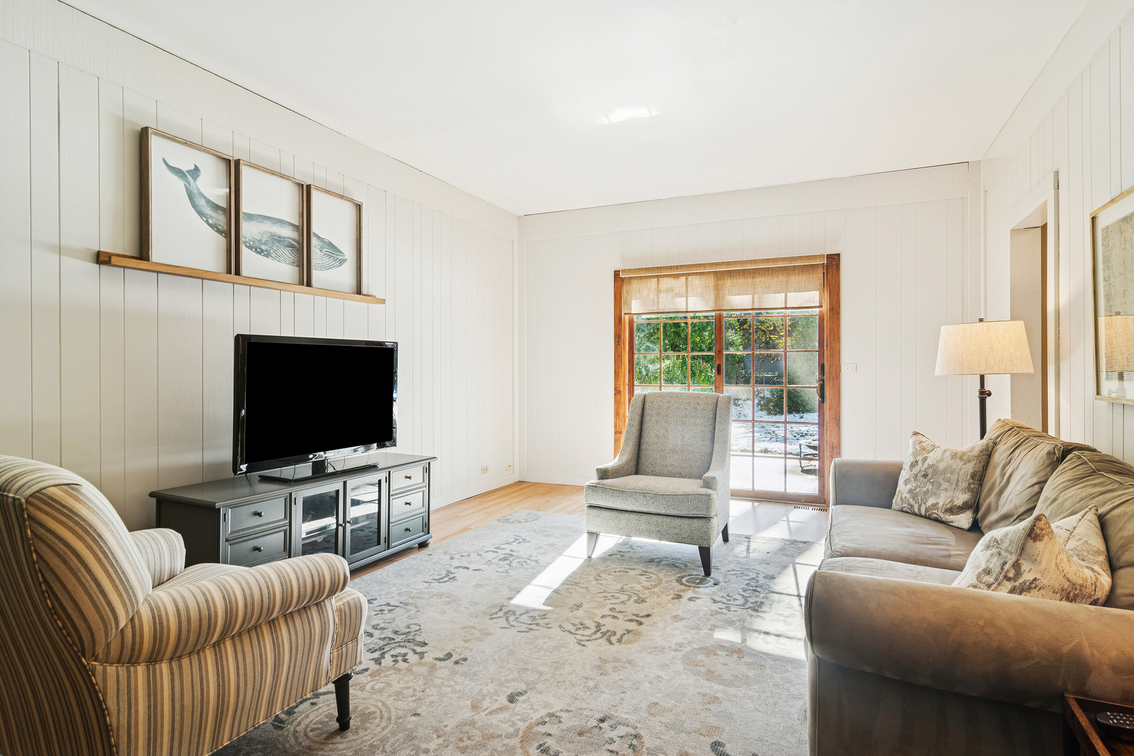 9 E Lillian Avenue, Arlington Heights, IL 60004