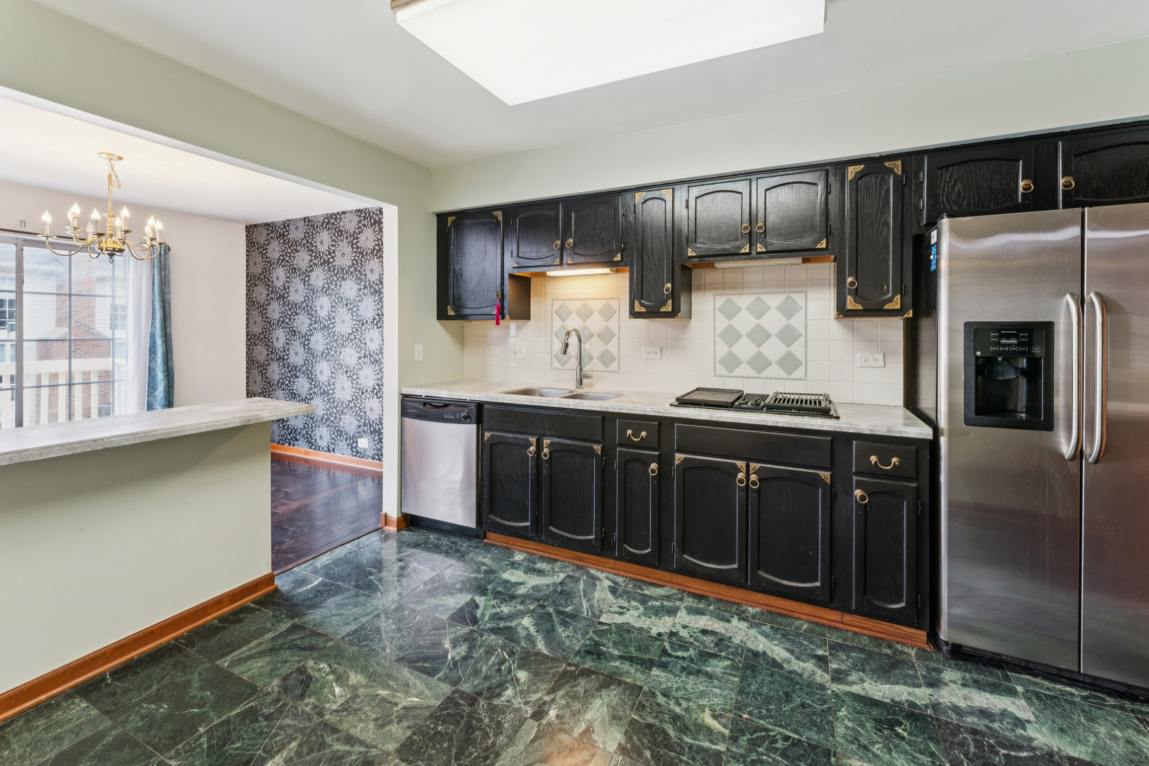 2239 Seaver Lane, Hoffman Estates, IL 60169