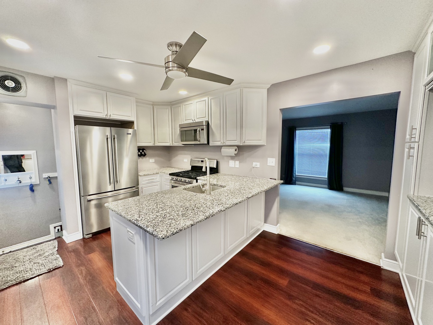 1636 Manchester Avenue, Westchester, IL 60154