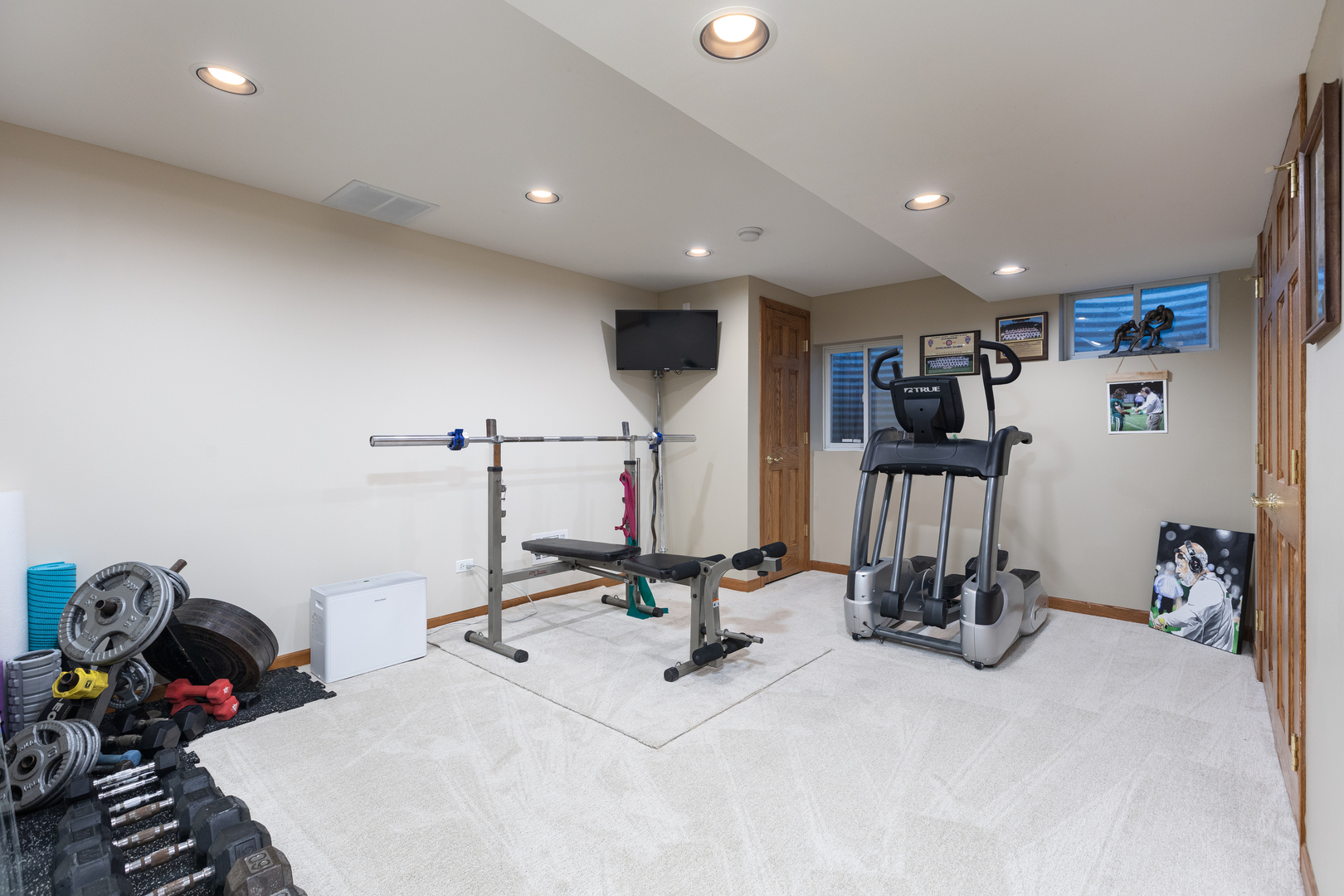 2310 Wyndham Court, Aurora, IL 60504