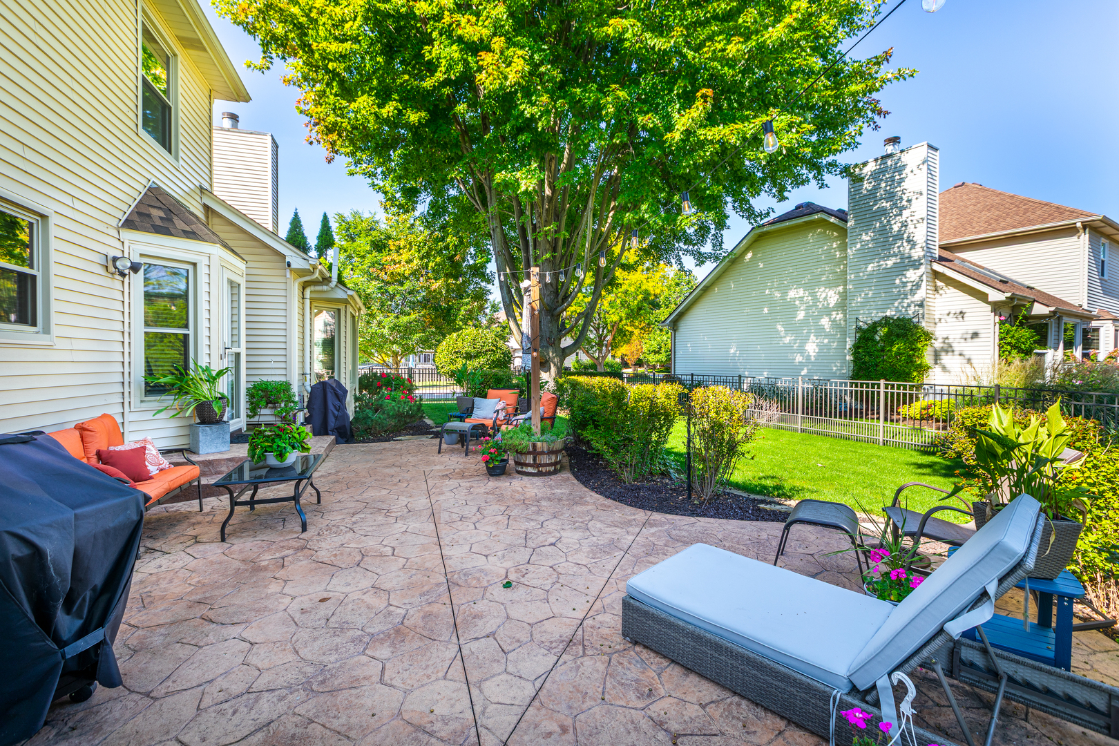 2310 Wyndham Court, Aurora, IL 60504