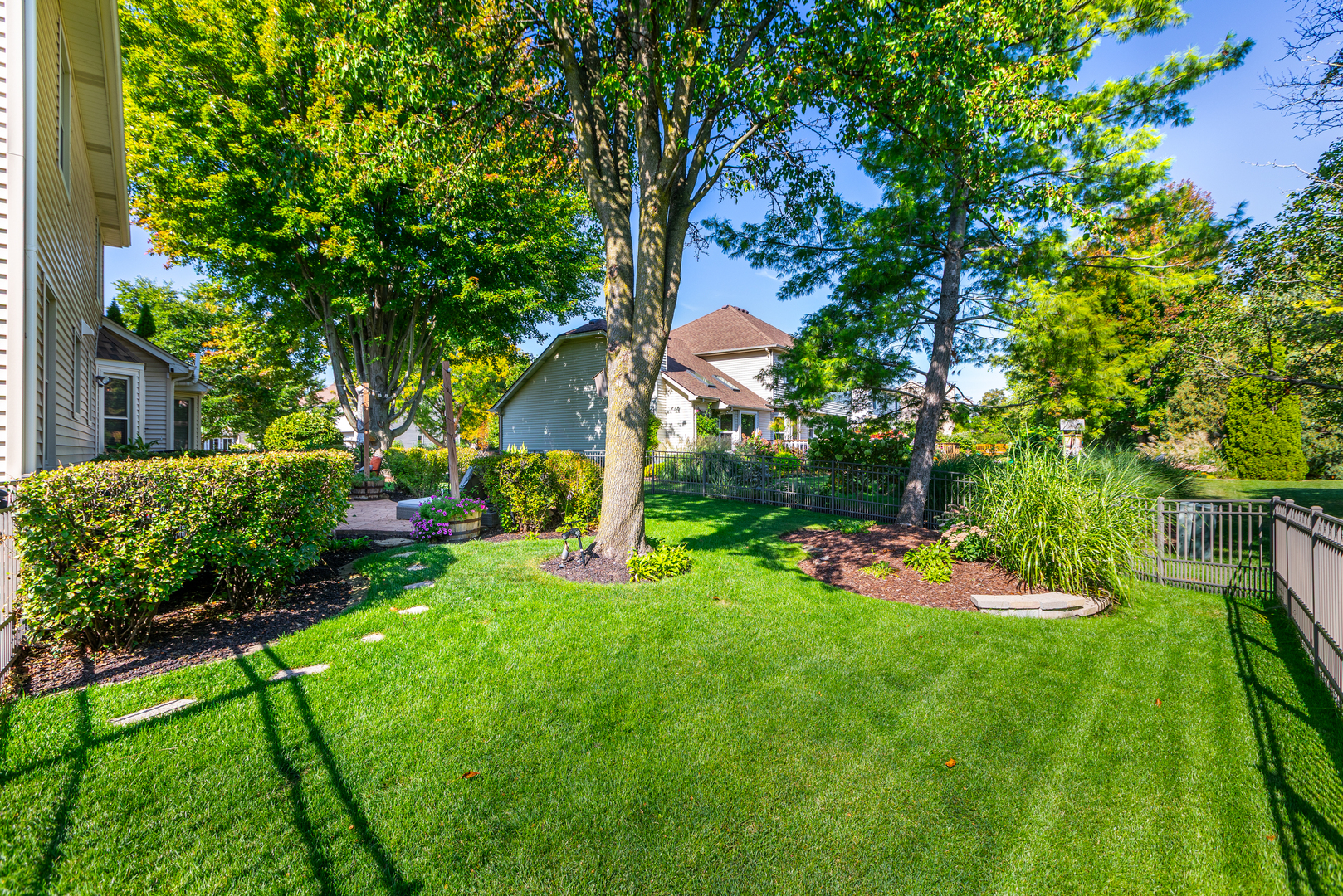 2310 Wyndham Court, Aurora, IL 60504