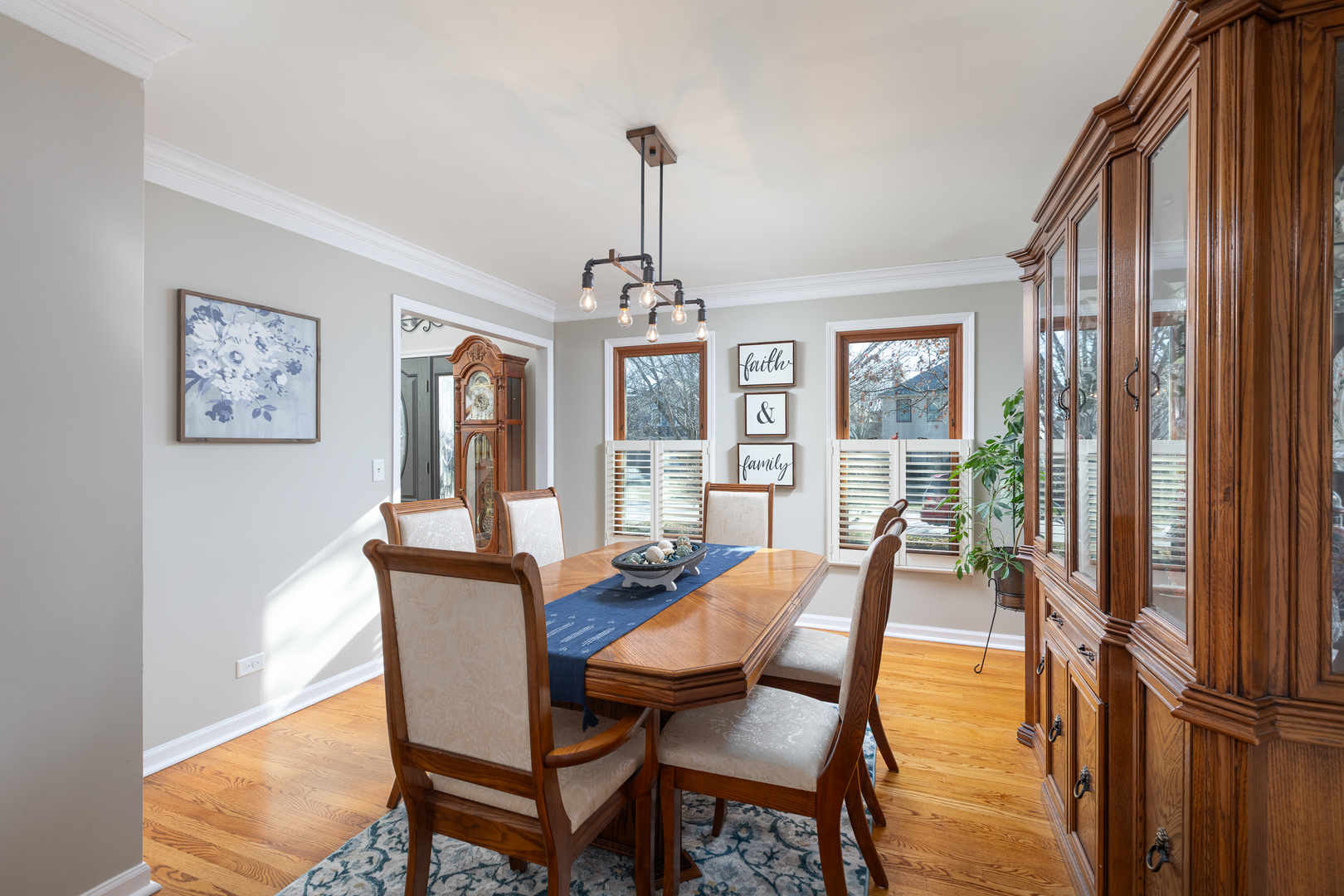 2310 Wyndham Court, Aurora, IL 60504