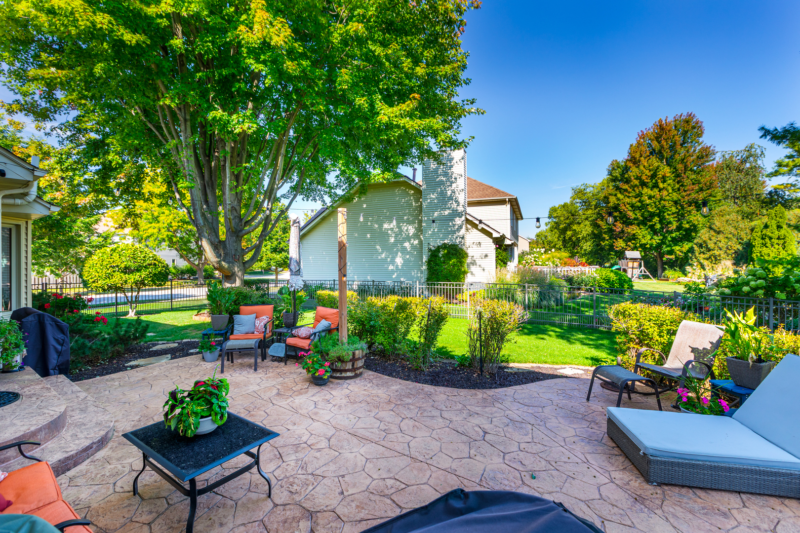 2310 Wyndham Court, Aurora, IL 60504