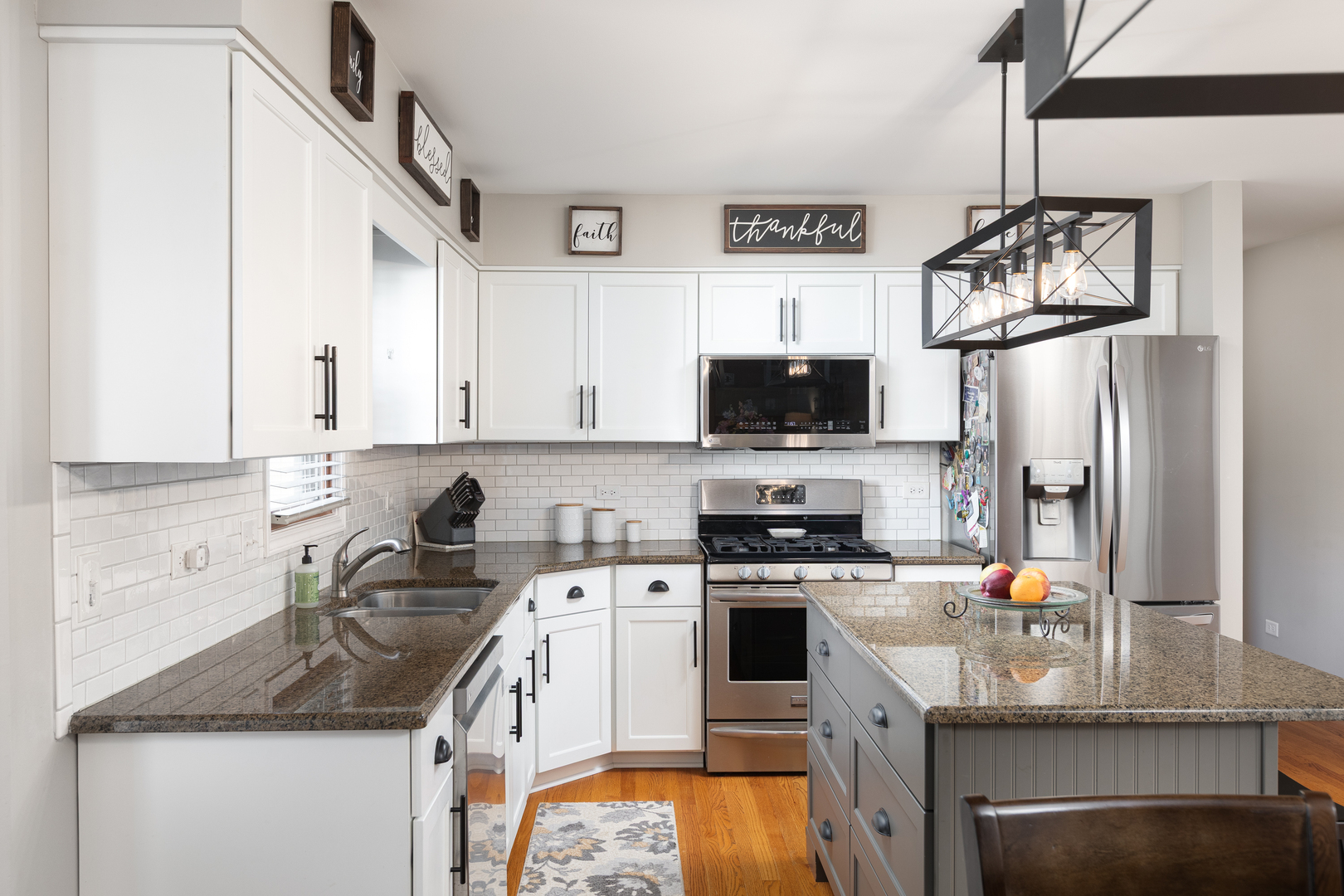 2310 Wyndham Court, Aurora, IL 60504