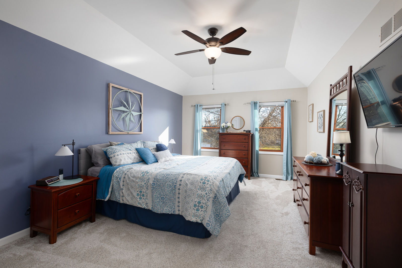 2310 Wyndham Court, Aurora, IL 60504