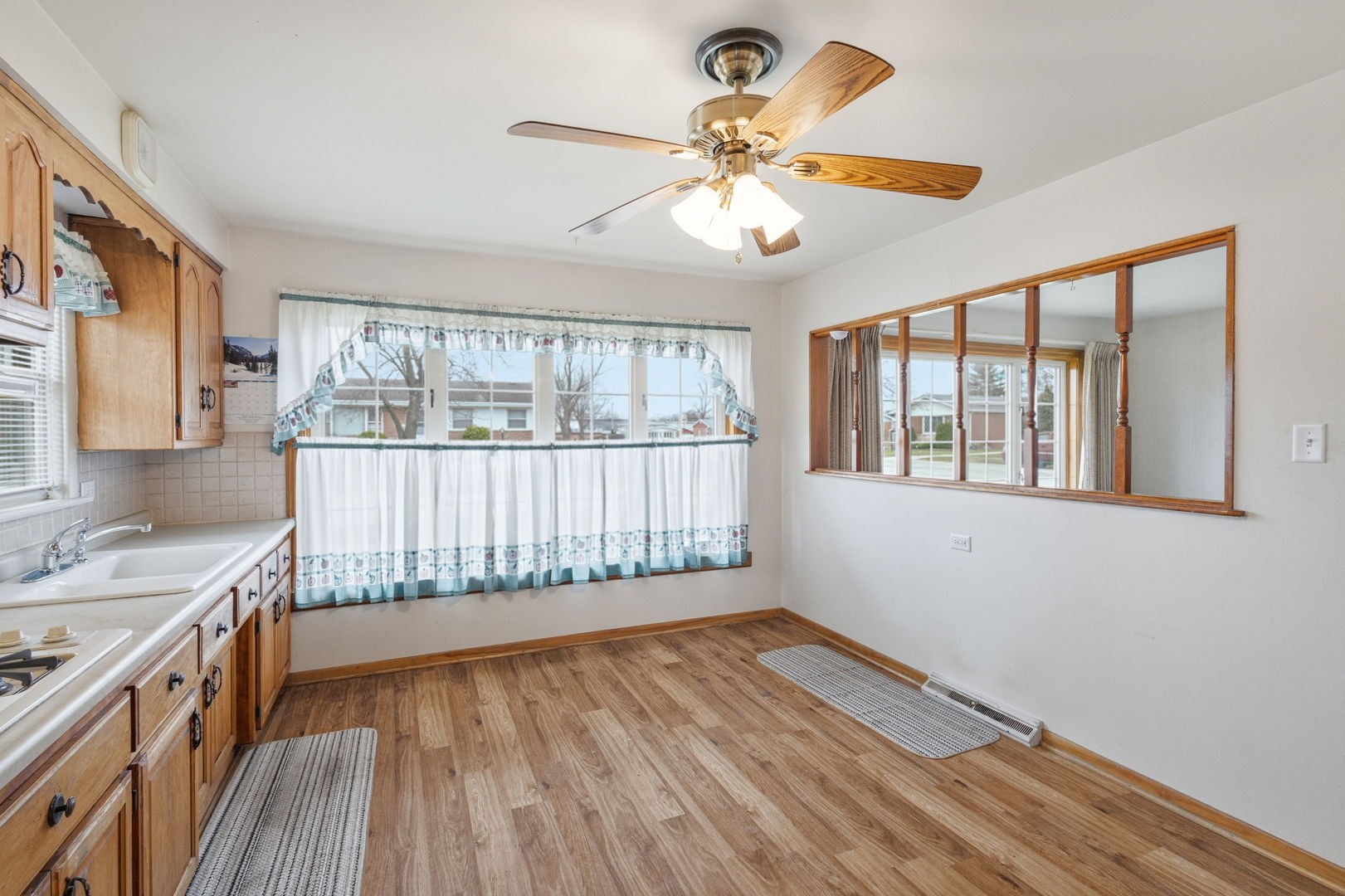 167 Kingston Place, Chicago Heights, IL 60411