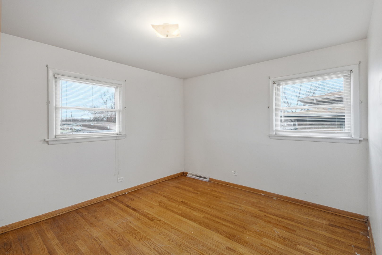 167 Kingston Place, Chicago Heights, IL 60411