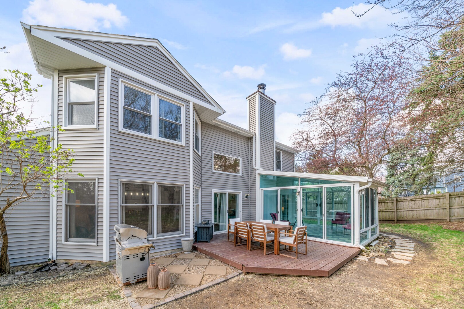 174 Edgewater Court, Montgomery, IL 60538