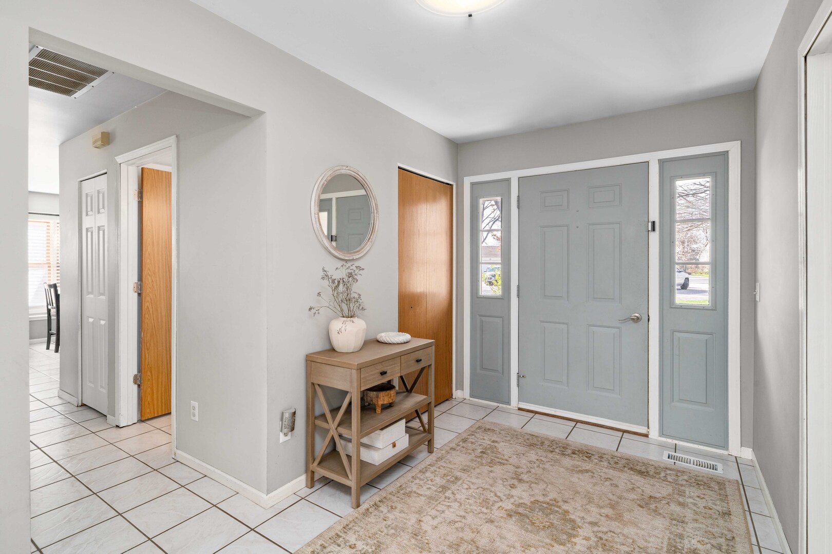 174 Edgewater Court, Montgomery, IL 60538