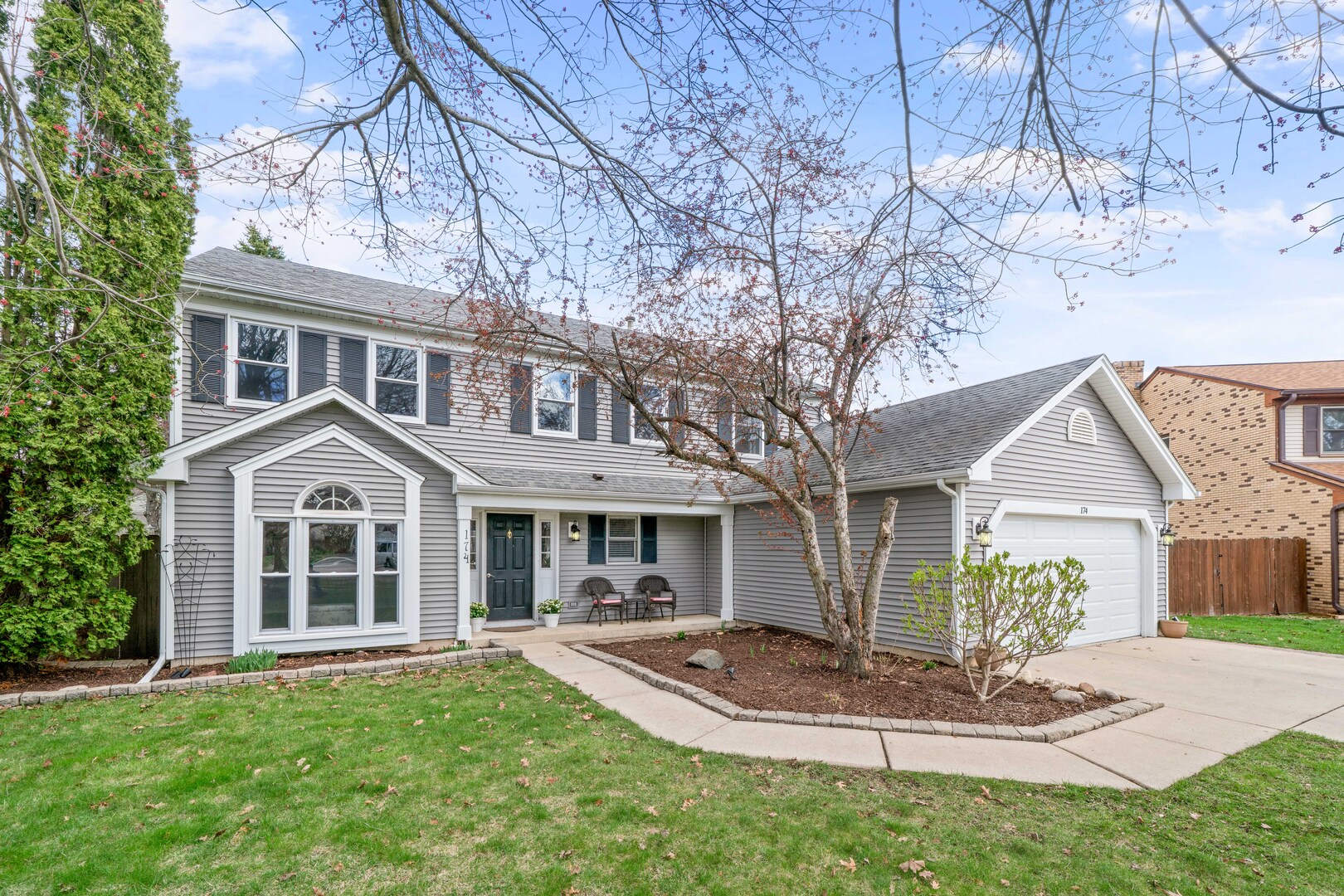 174 Edgewater Court, Montgomery, IL 60538