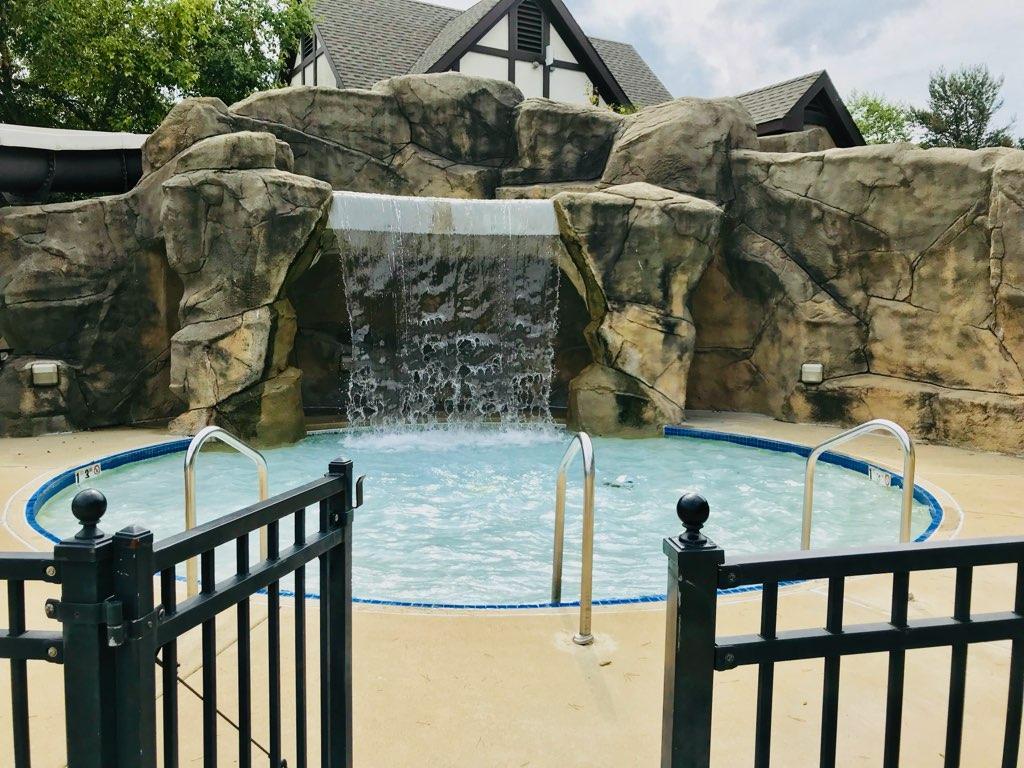 1239 Thackery Court, Naperville, IL 60564