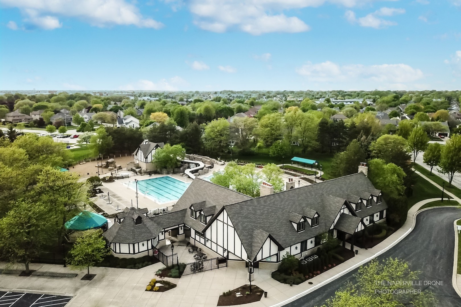 1239 Thackery Court, Naperville, IL 60564